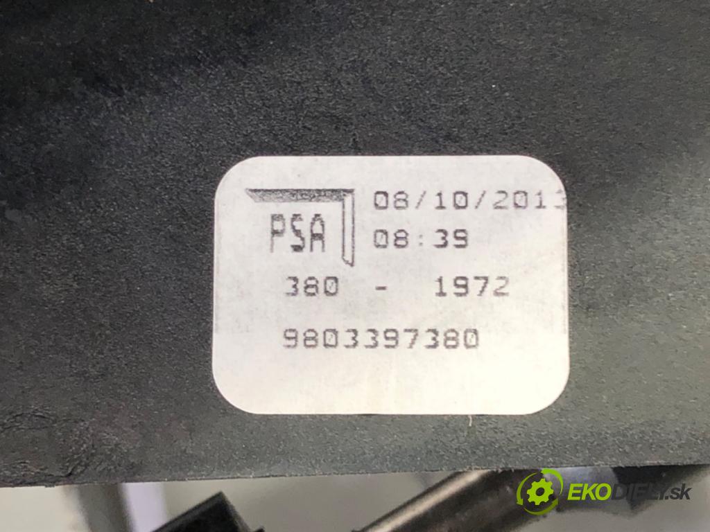 CITROEN C3 PICASSO (SH_) 2009 - 2022    1.6 HDI 90 68 kW [92 KM] olej napędowy 2010 - 2022  Kulisa 9803397380 (Rýchlostné páky / kulisy)