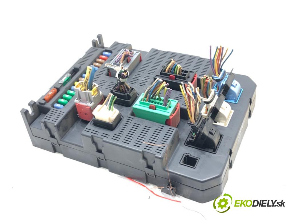 CITROEN C3 I (FC_, FN_) 2002 - 2022    1.1 i 44 kW [60 KM] benzyna 2002 - 2022  modul BSI 9664532580 (Pojistkové skříňky)