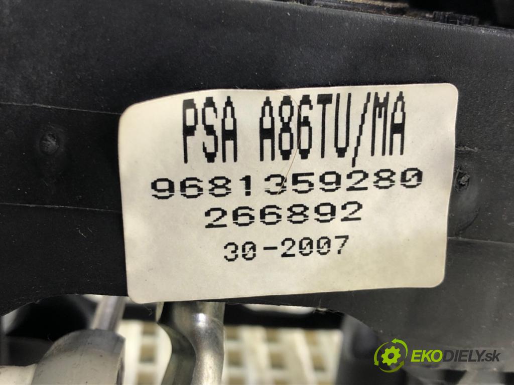 CITROEN C3 I (FC_, FN_) 2002 - 2022    1.1 i 44 kW [60 KM] benzyna 2002 - 2022  Kulisa 9681359280 (Rýchlostné páky / kulisy)