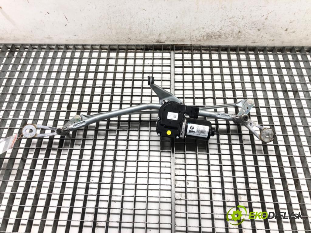 BMW 5 (G30, F90) 2016 - 2022    540 i Mild-Hybrid xDrive 245 kW [333 KM] Hybryda silnik benzynowy / elektryczny 2020 - 2022  Mechanizmus stieračov predný W224097 (Motorčeky stieračov predné)