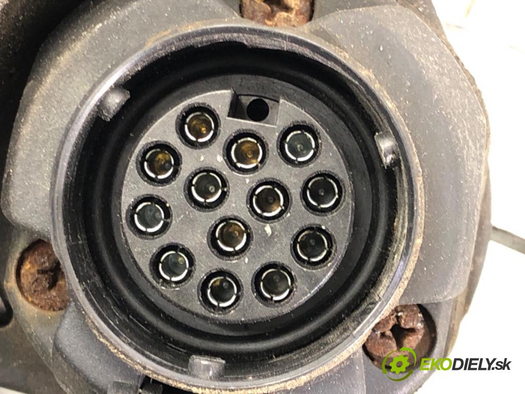 BMW 5 Touring (F11) 2009 - 2017    520 d 135 kW [184 KM] olej napędowy 2010 - 2014  Hák tažné zařízení  (Tažná zařízení)