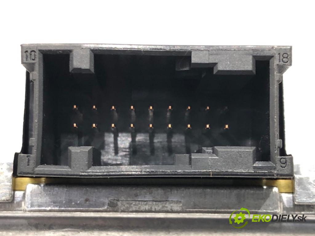 BMW 5 (G30, F90) 2016 - 2022    540 i Mild-Hybrid xDrive 245 kW [333 KM] Hybryda silnik benzynowy / elektryczny 2020 - 2022  Modul 0219000197 (Ostatné)