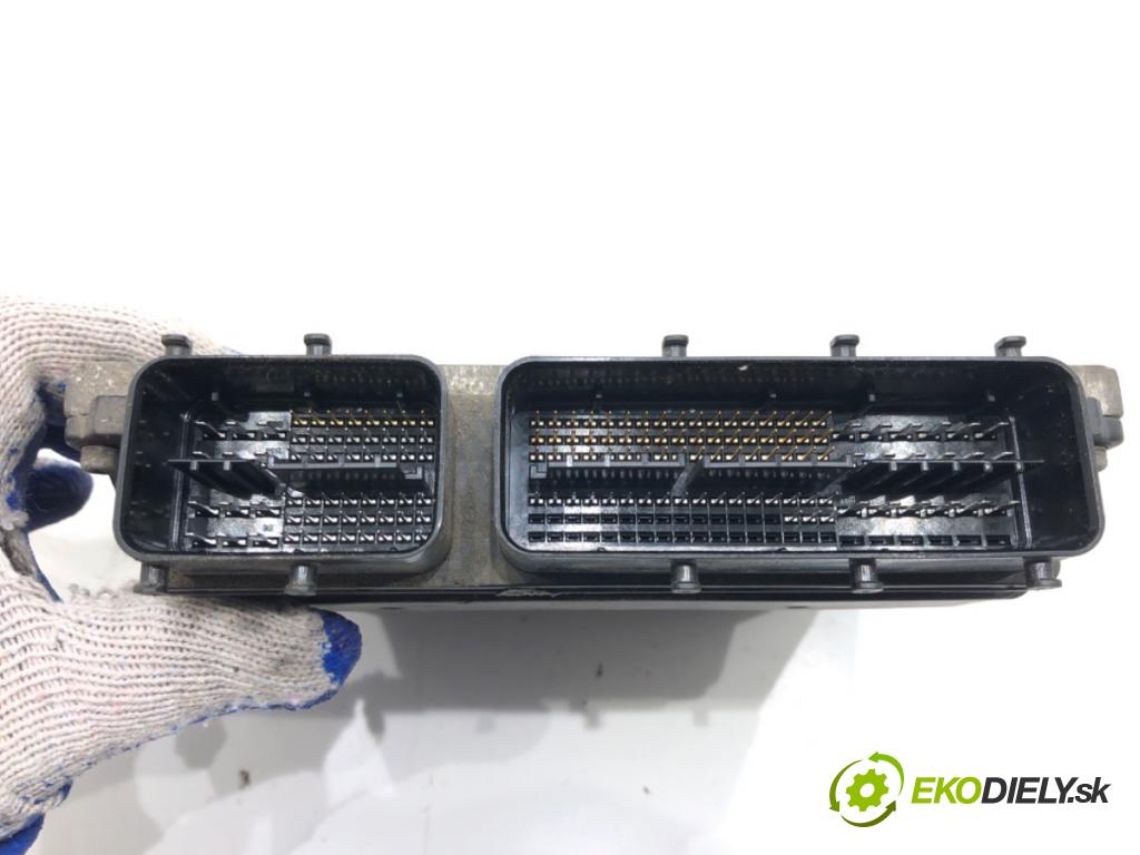 TOYOTA AVENSIS Kombi (_T27_) 2009 - 2018    2.2 D-4D (ADT271_) 110 kW [150 KM] olej napędowy 2009 - 2018  riadiaca jednotka Motor 89661-05D51 (Riadiace jednotky)