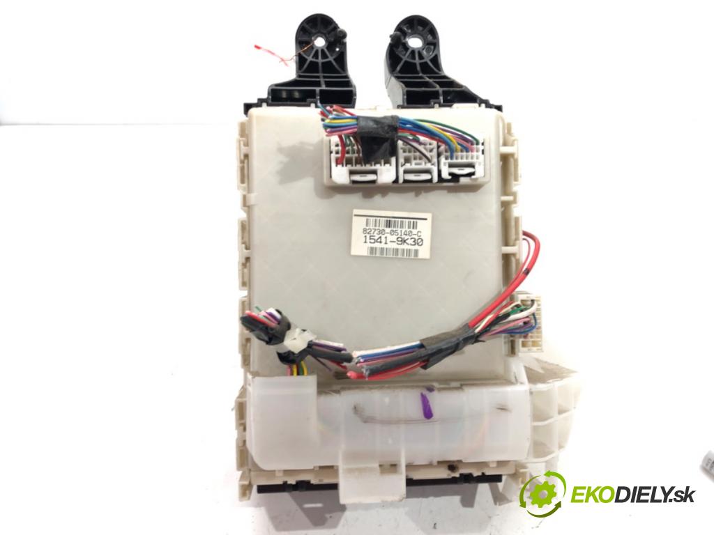 TOYOTA AVENSIS Kombi (_T27_) 2009 - 2018    2.2 D-4D (ADT271_) 110 kW [150 KM] olej napędowy 2009 - 2018  skříňka poistková 82730-05140 (Pojistkové skříňky)