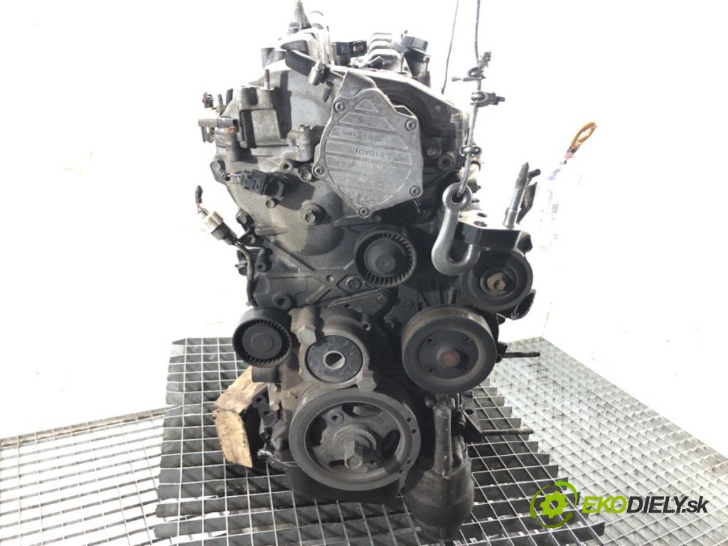 TOYOTA AVENSIS Kombi (_T27_) 2009 - 2018    2.2 D-4D (ADT271_) 110 kW [150 KM] olej napędowy 2009 - 2018  motor 2AD (Motory (kompletní))