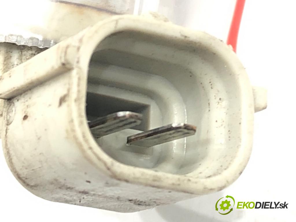 TOYOTA AVENSIS Kombi (_T27_) 2009 - 2018    2.2 D-4D (ADT271_) 110 kW [150 KM] olej napędowy 2009 - 2018  Regulátor tlaku paliva  (Ostatné)