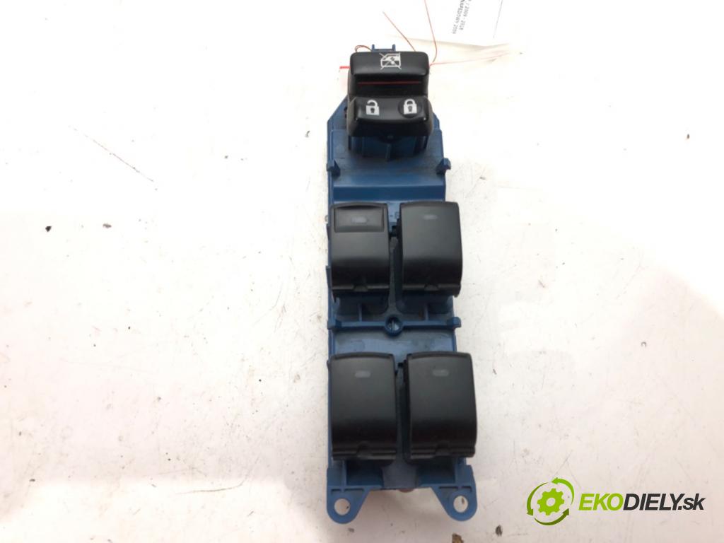 TOYOTA AVENSIS Kombi (_T27_) 2009 - 2018    2.2 D-4D (ADT271_) 110 kW [150 KM] olej napędowy 2009 - 2018  Prepínač okien 84040-05020 (Prepínače, spínače, tlačidlá a ovládače kúrenia)