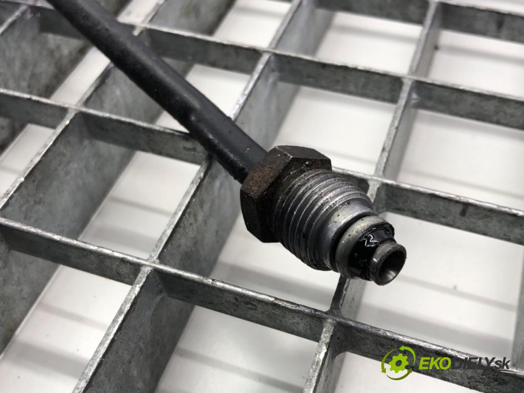 SEAT IBIZA IV (6J5, 6P1) 2008 - 2017    1.4 63 kW [85 KM] benzyna 2008 - 2015  hadica servočerpadlo  (Rúrky, hadice servočerpadla)