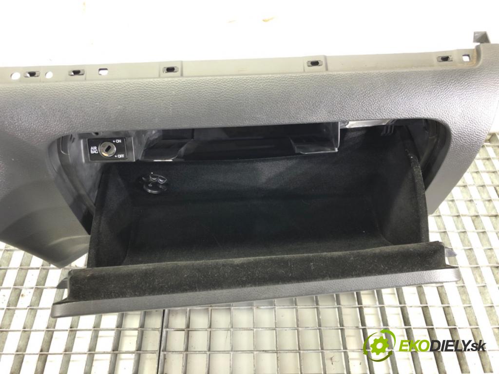 VW JETTA III (1K2) 2004 - 2013    2.0 FSI 110 kW [150 KM] benzyna 2005 - 2010  Priehradka, kastlík spolujazdca 1K1857097AF (Priehradky, kastlíky)