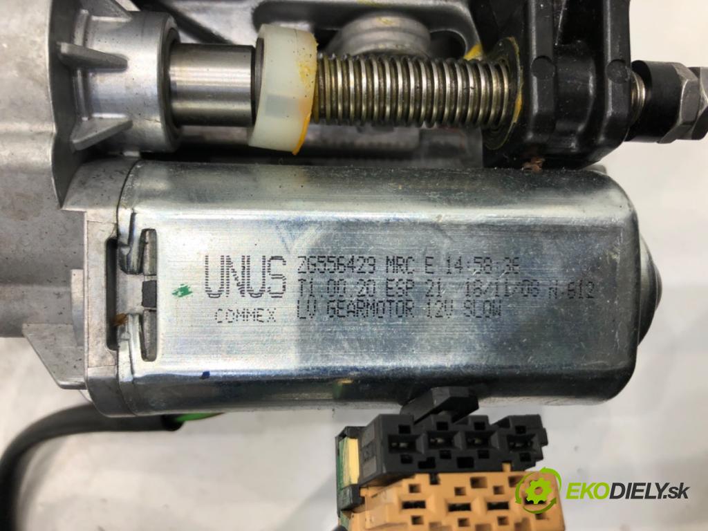 AUDI A8 D3 (4E2, 4E8) 2002 - 2010    4.2 TDI quattro 240 kW [326 KM] olej napędowy 2005 - 2010  Hriadeľ, tyč volantu 4E0419512G (Tyče riadenia (volantu))