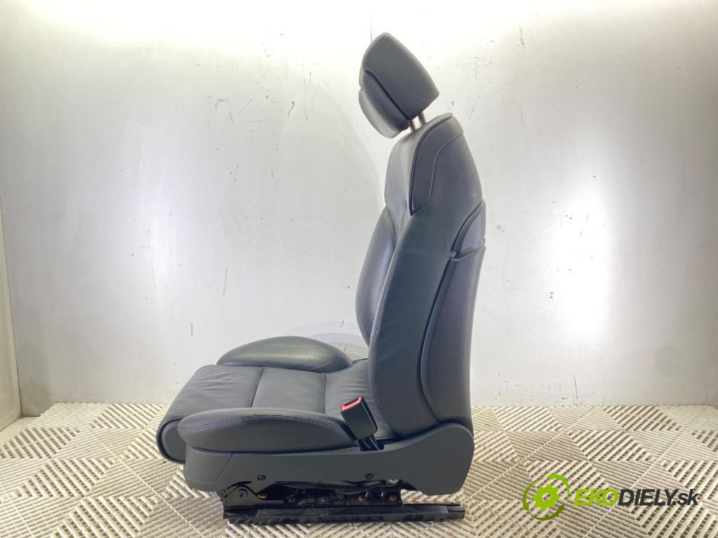 AUDI A8 D3 (4E2, 4E8) 2002 - 2010    4.2 TDI quattro 240 kW [326 KM] olej napędowy 2005 - 2010  Sedadlo pravy predný