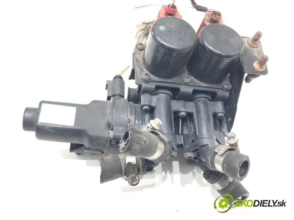 AUDI A8 D3 (4E2, 4E8) 2002 - 2010    4.2 TDI quattro 240 kW [326 KM] olej napędowy 2005 - 2010  Magnetický ventil vody 4E0959617C (Ostatné)