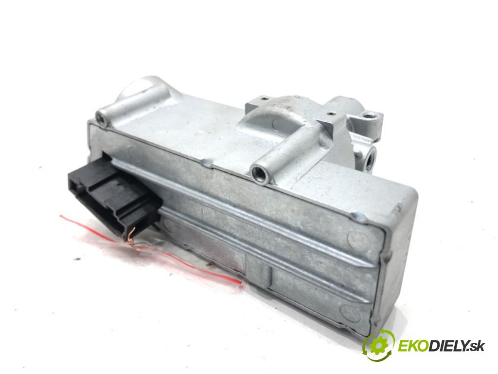 AUDI A8 D3 (4E2, 4E8) 2002 - 2010    4.2 TDI quattro 240 kW [326 KM] olej napędowy 2005 - 2010  blokáda volantu  (Ostatné)