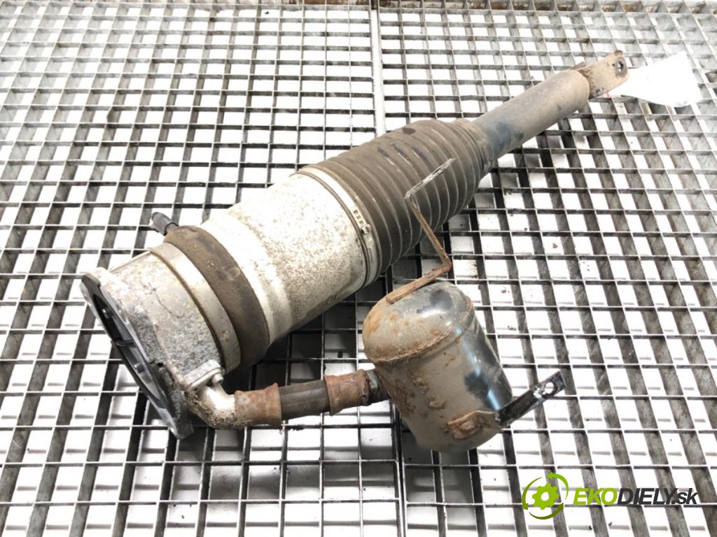AUDI A8 D3 (4E2, 4E8) 2002 - 2010    4.2 TDI quattro 240 kW [326 KM] olej napędowy 2005 - 2010  tlumič pravý zadní část 4E0616002N