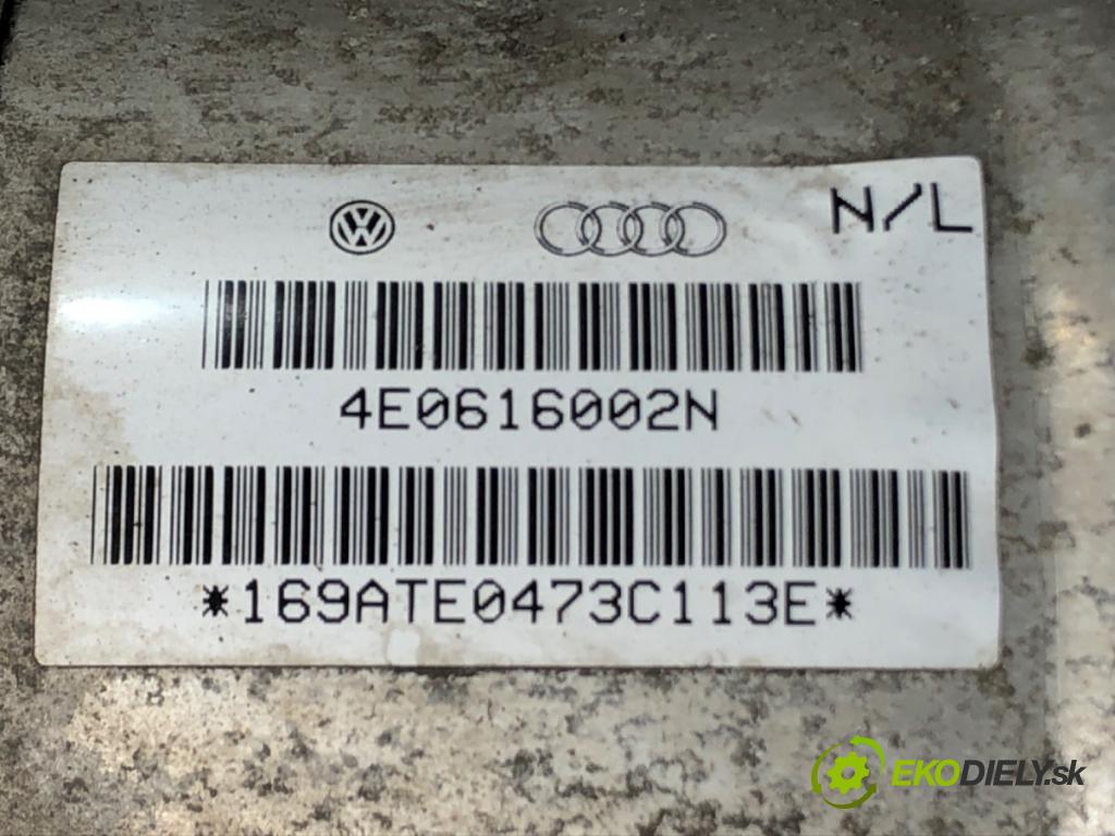 AUDI A8 D3 (4E2, 4E8) 2002 - 2010    4.2 TDI quattro 240 kW [326 KM] olej napędowy 2005 - 2010  tlumič pravý zadní část 4E0616002N