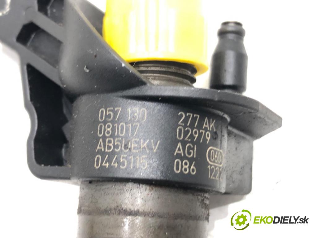 AUDI A8 D3 (4E2, 4E8) 2002 - 2010    4.2 TDI quattro 240 kW [326 KM] olej napędowy 2005 - 2010  vstrekovač 057130277AK 0445115086 (Vstrekovače)