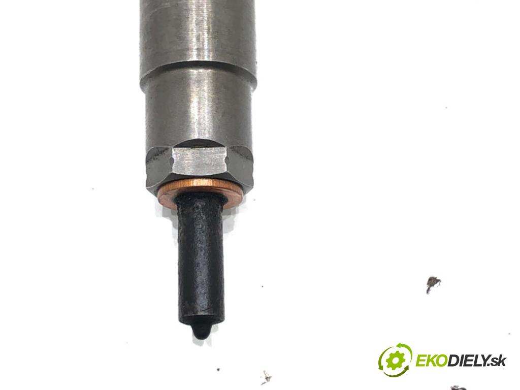 AUDI A8 D3 (4E2, 4E8) 2002 - 2010    4.2 TDI quattro 240 kW [326 KM] olej napędowy 2005 - 2010  vstrekovač 057130277AK 0445115086 (Vstrekovače)