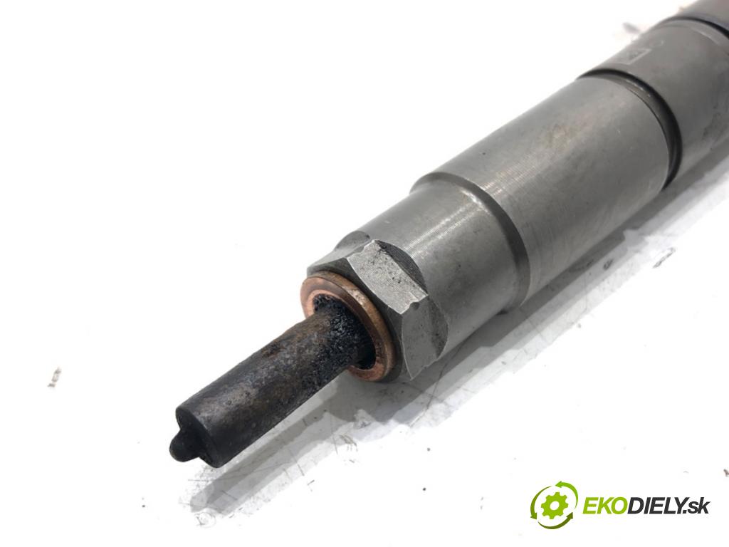 AUDI A8 D3 (4E2, 4E8) 2002 - 2010    4.2 TDI quattro 240 kW [326 KM] olej napędowy 2005 - 2010  vstrekovač 057130277AK 0445115086 (Vstrekovače)