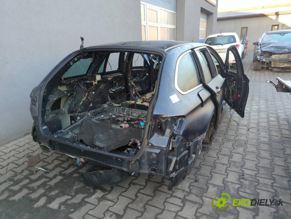BMW 5 Touring (F11) 2009 - 2017    520 d 135 kW [184 KM] olej napędowy 2010 - 2014  KAROSERIA ČTVRŤÁK blatník zadní část levý pravý práh střecha PODŁUŻNICA levý pravý 
