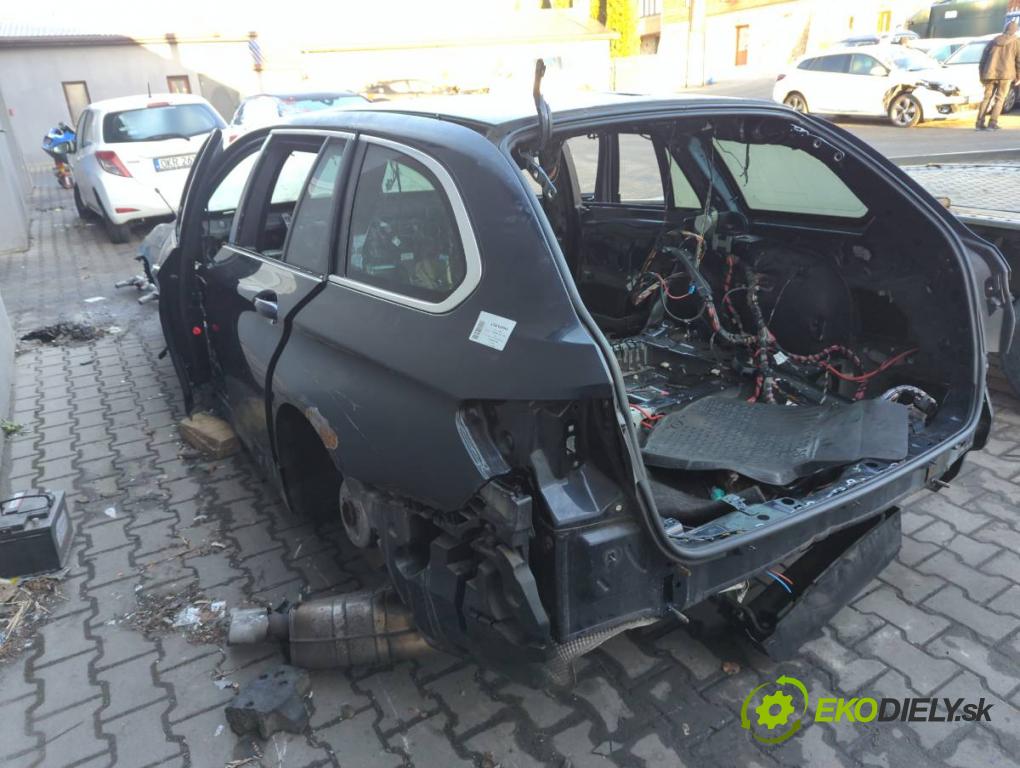 BMW 5 Touring (F11) 2009 - 2017    520 d 135 kW [184 KM] olej napędowy 2010 - 2014  KAROSERIA ČTVRŤÁK blatník zadní část levý pravý práh střecha PODŁUŻNICA levý pravý