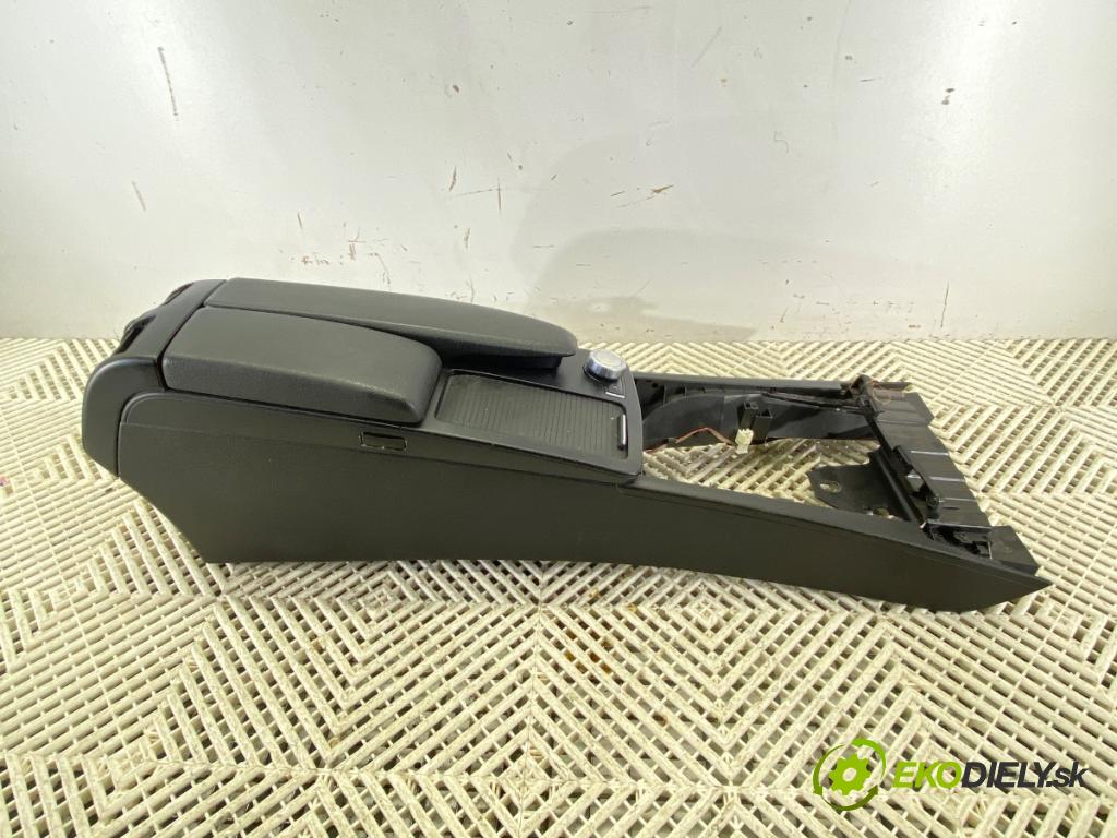 MERCEDES-BENZ KLASA C (W204) 2007 - 2015    C 220 CDI (204.002) 125 kW [170 KM] olej napędowy 2008 - 2014  Tunel stredový  (Stredový tunel / panel)