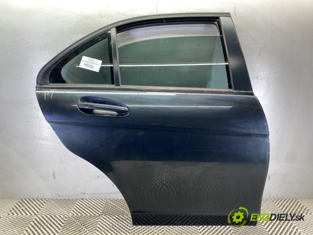 MERCEDES-BENZ W204 sedan 2013 125 kW C 220 CDI (204.002) 2143 Dvere pravy zad 