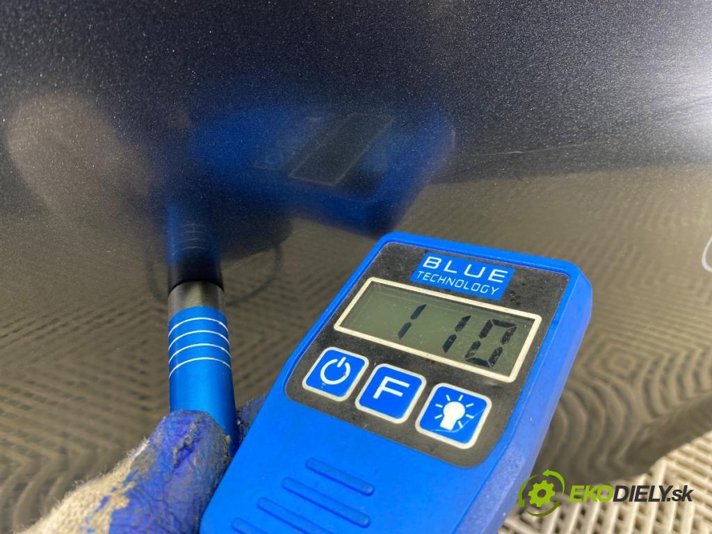 MERCEDES-BENZ W204 sedan 2013 125 kW C 220 CDI (204.002) 2143 Dvere ľavy zad