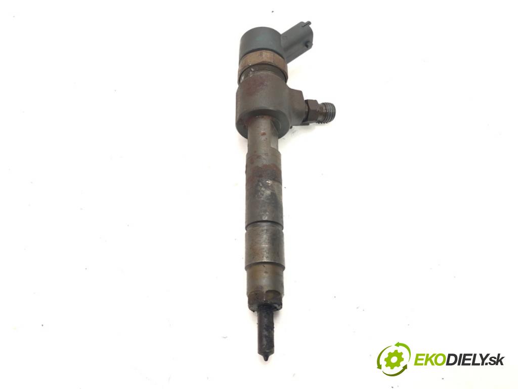 OPEL VECTRA C Kombi (Z02) 2003 - 2009    1.9 CDTI (F35) 88 kW [120 KM] olej napędowy 2004 - 2009  vstrekovač 0445110165 (Vstrekovače)