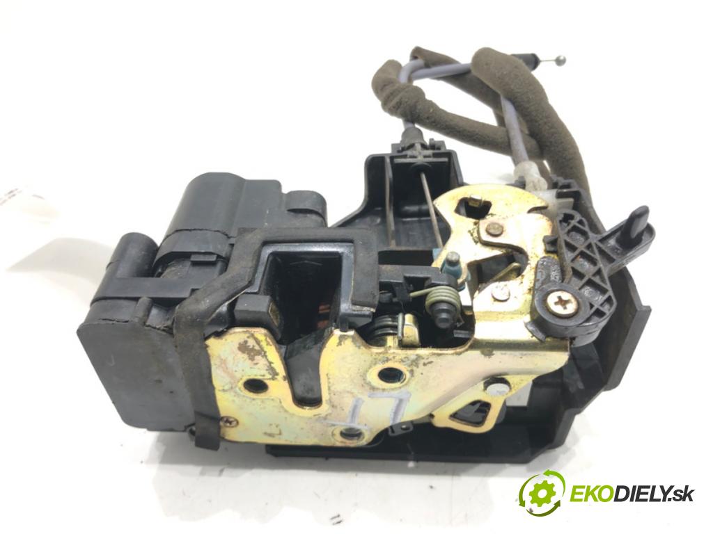 CHEVROLET EPICA (KL1_) 2004 - 2011    2.5 115 kW [156 KM] benzyna 2006 - 2011  zámok dveře levý zadní část 