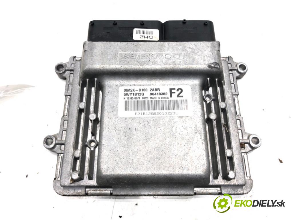 CHEVROLET EPICA (KL1_) 2004 - 2011    2.5 115 kW [156 KM] benzyna 2006 - 2011  riadiaca jednotka Motor 96418362 (Riadiace jednotky)