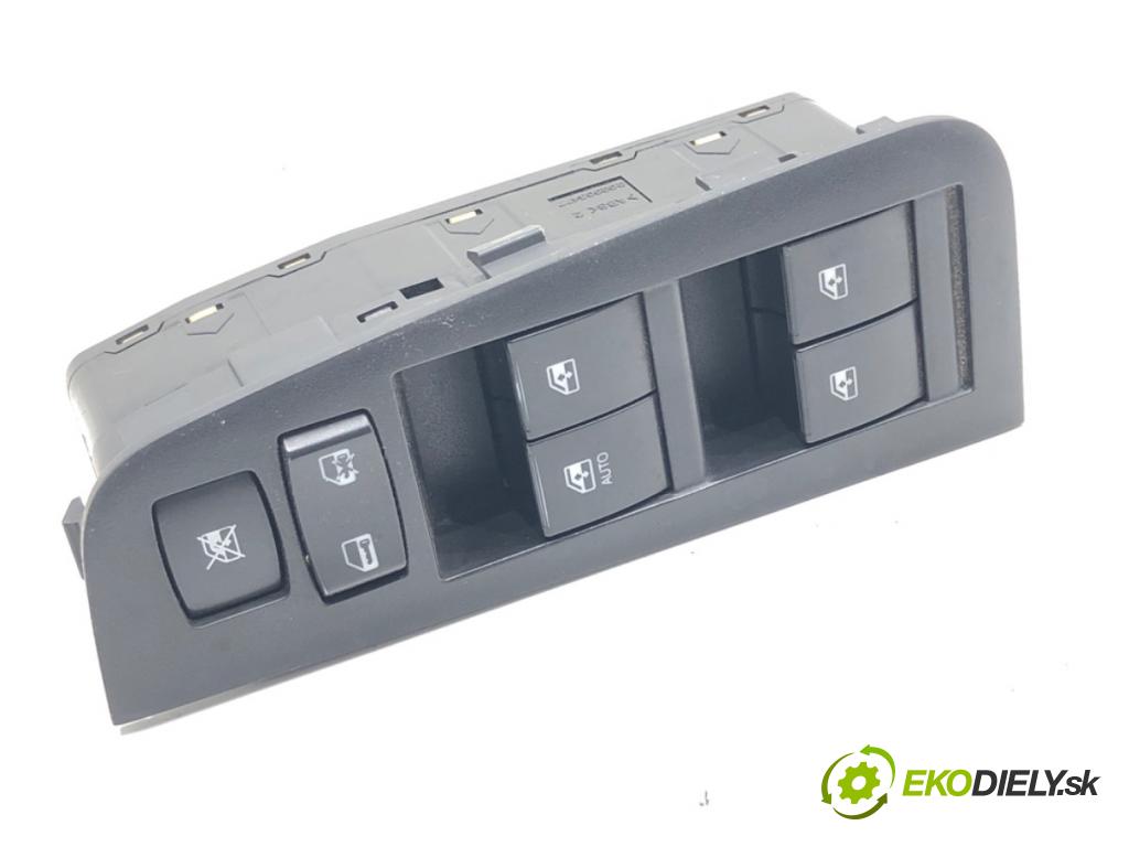 CHEVROLET EPICA (KL1_) 2004 - 2011    2.5 115 kW [156 KM] benzyna 2006 - 2011  Prepínač okien 96327954 (Prepínače, spínače, tlačidlá a ovládače kúrenia)