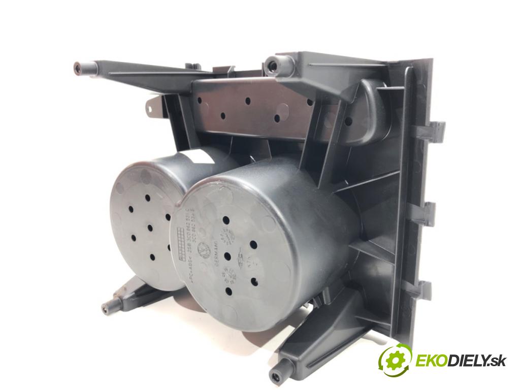 VW PASSAT B6 Variant (3C5) 2005 - 2011    2.0 TDI 103 kW [140 KM] olej napędowy 2005 - 2009  Držiak na nápoje 3C0862531C (Úchyty, držiaky na nápoje)