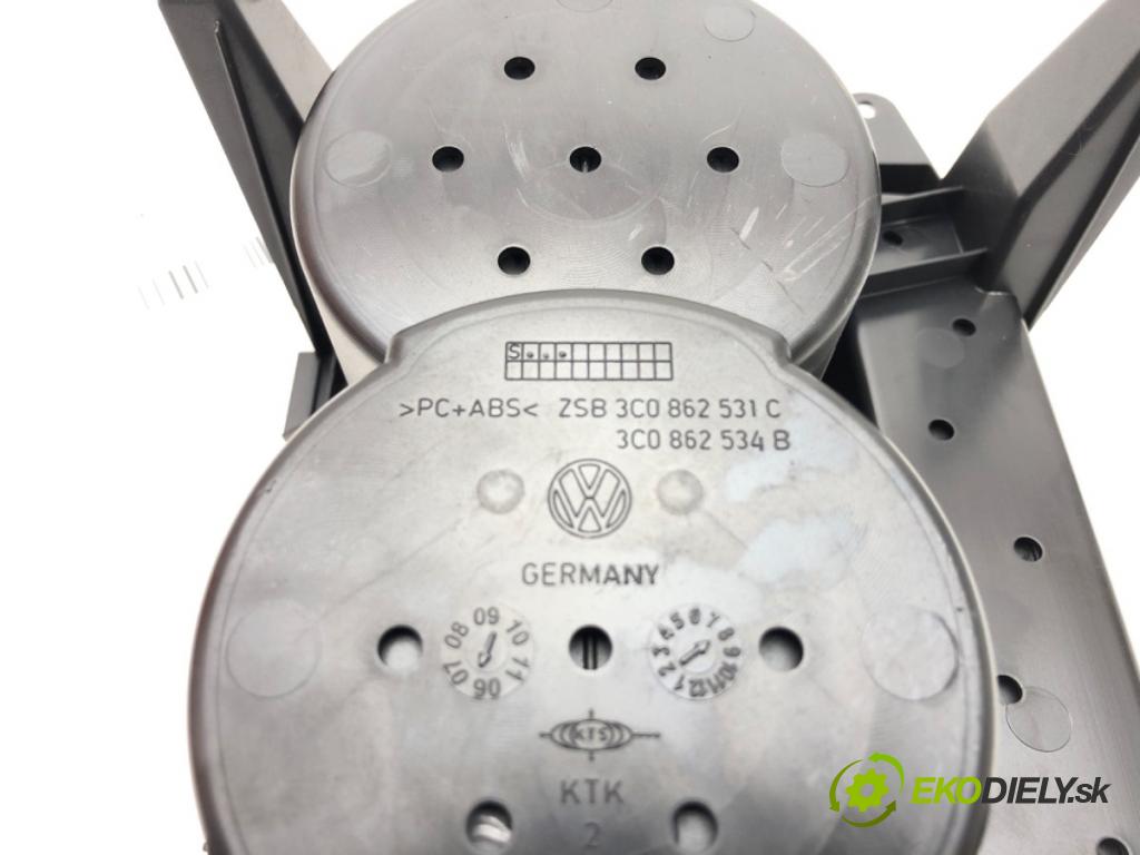 VW PASSAT B6 Variant (3C5) 2005 - 2011    2.0 TDI 103 kW [140 KM] olej napędowy 2005 - 2009  Držiak na nápoje 3C0862531C (Úchyty, držiaky na nápoje)