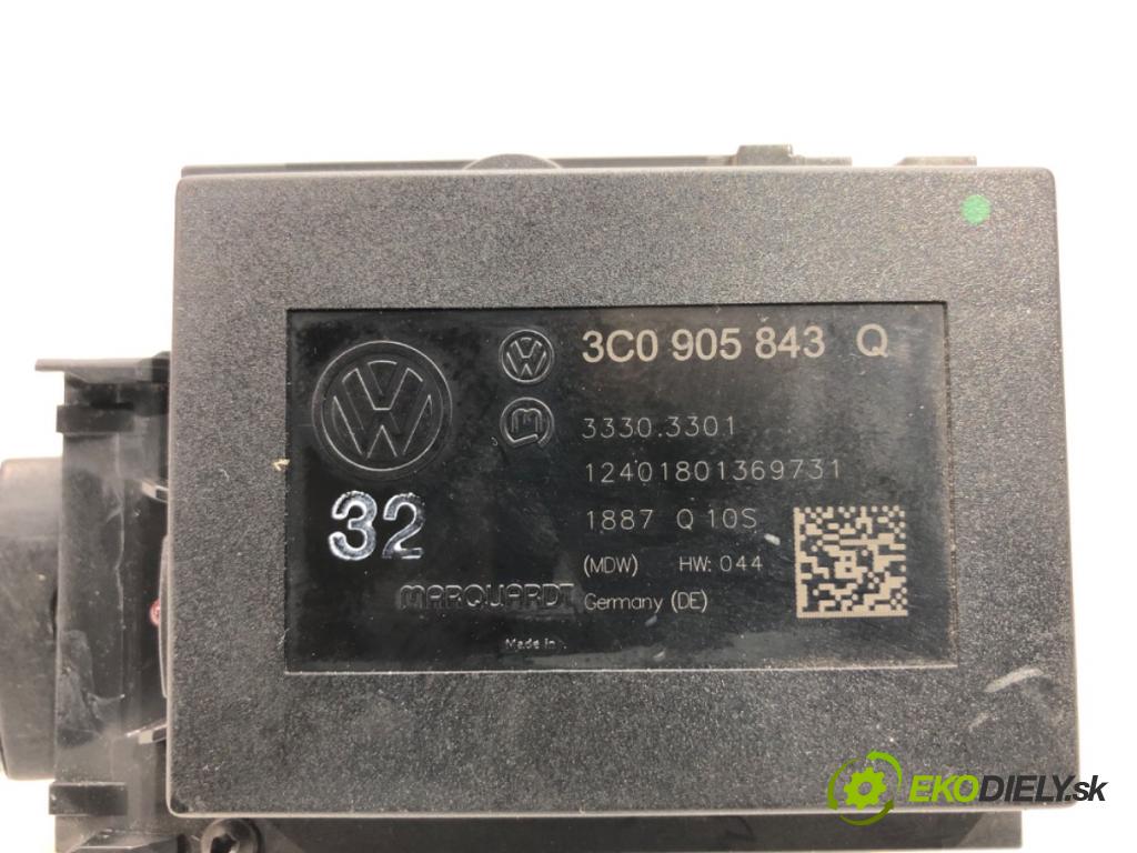 VW PASSAT B6 Variant (3C5) 2005 - 2011    2.0 TDI 103 kW [140 KM] olej napędowy 2005 - 2009  spinačka 3C0905843Q (Spínacie skrinky a kľúče)