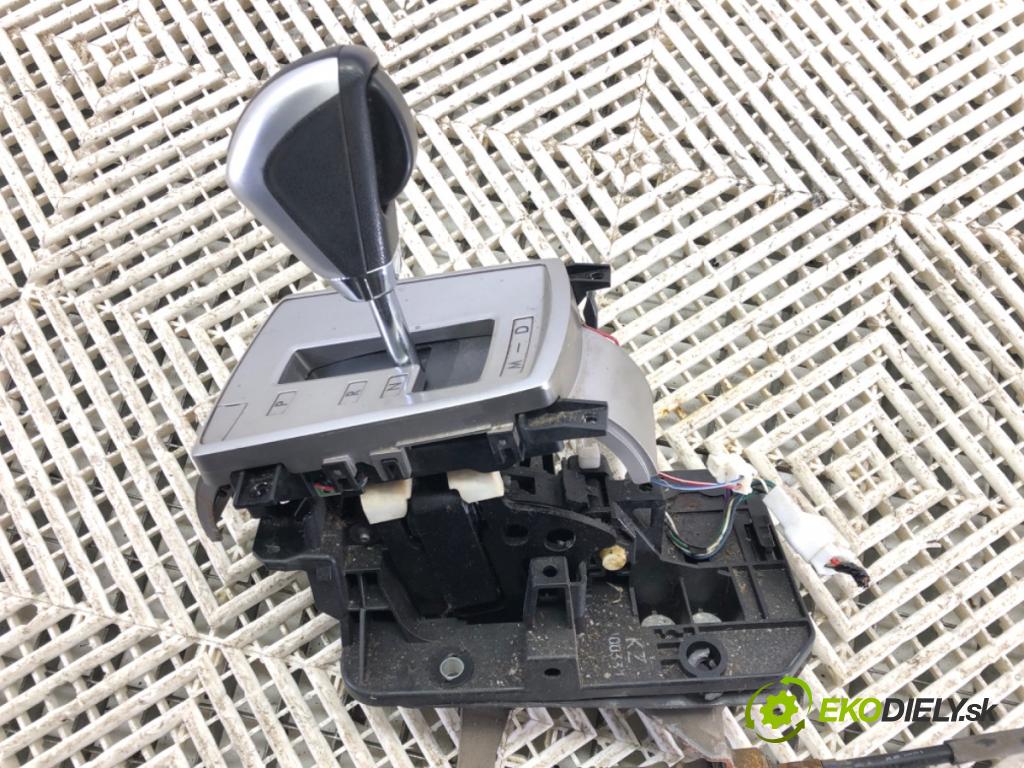 SUBARU OUTBACK (BR) 2009 - 2022    3.6 R AWD (BRF) 191 kW [260 KM] benzyna 2009 - 2022  Kulisa 76E484 (Rýchlostné páky / kulisy)