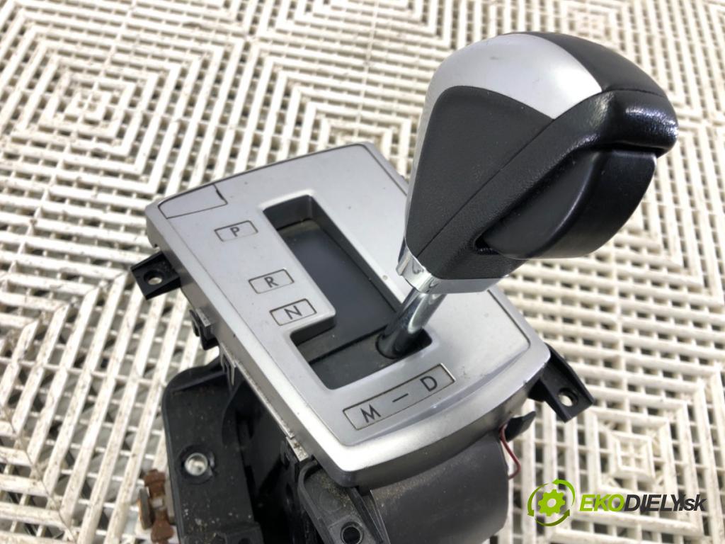 SUBARU OUTBACK (BR) 2009 - 2022    3.6 R AWD (BRF) 191 kW [260 KM] benzyna 2009 - 2022  Kulisa 76E484 (Rýchlostné páky / kulisy)