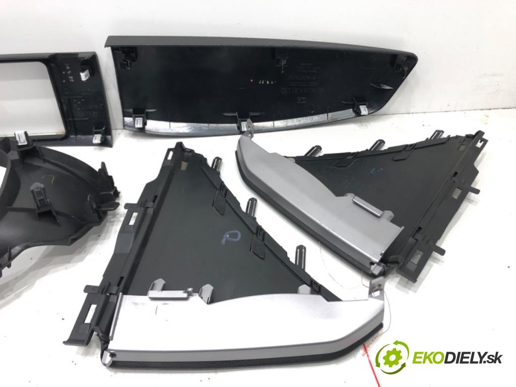 SUBARU BRZ 2012 - 2022    2.0 (ZC6) 147 kW [200 KM] benzyna 2012 - 2022  lišty kryt 66180CA020 (Lišty)