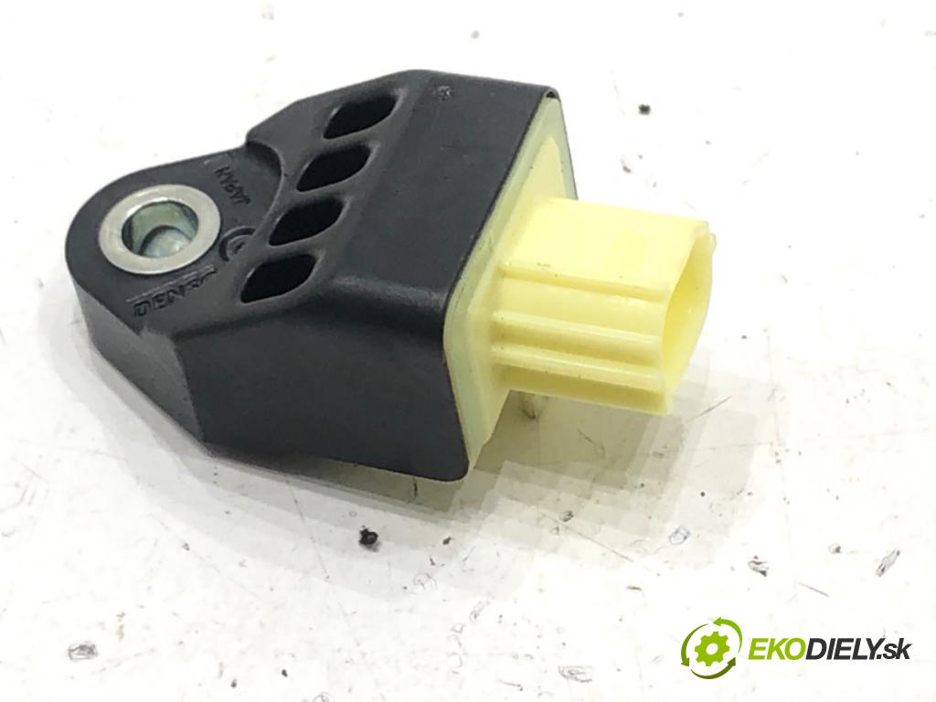 SUBARU BRZ 2012 - 2022    2.0 (ZC6) 147 kW [200 KM] benzyna 2012 - 2022  Snímač nárazu 98237CA020 (Snímače nárazu)