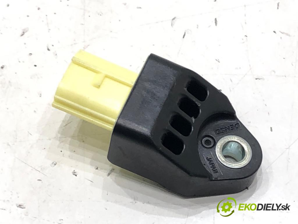 SUBARU BRZ 2012 - 2022    2.0 (ZC6) 147 kW [200 KM] benzyna 2012 - 2022  Snímač nárazu 98237FJ000 (Snímače nárazu)