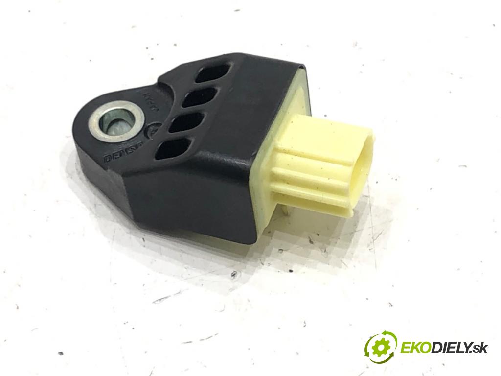 SUBARU BRZ 2012 - 2022    2.0 (ZC6) 147 kW [200 KM] benzyna 2012 - 2022  Snímač nárazu 98237CA020 (Snímače nárazu)