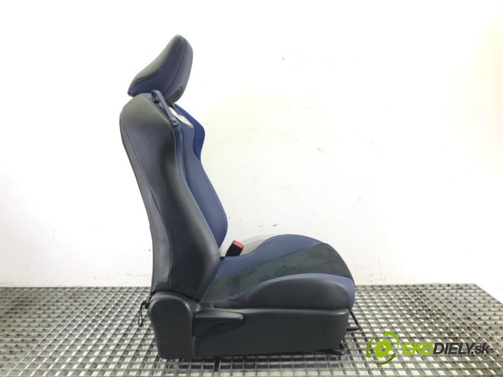 SUBARU BRZ 2012 - 2022    2.0 (ZC6) 147 kW [200 KM] benzyna 2012 - 2022  Sedadlo pravy predný