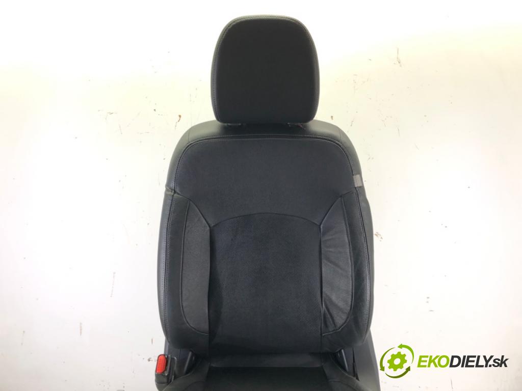 PEUGEOT 4008 2012 - 2022    1.8 HDi 110 kW [150 KM] olej napędowy 2012 - 2022  Sedadlo ľavy predný