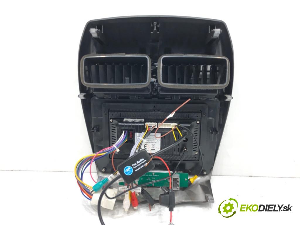 PEUGEOT 4008 2012 - 2022    1.8 HDi 110 kW [150 KM] olej napędowy 2012 - 2022  RADIO Dislpej Navigácia