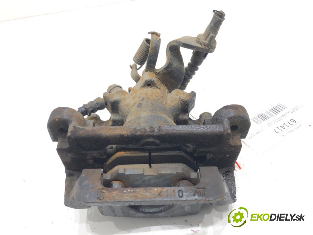 PEUGEOT 4008 2012 - 2022    1.8 HDi 110 kW [150 KM] olej napędowy 2012 - 2022  Brzdič strmeň pravy zad