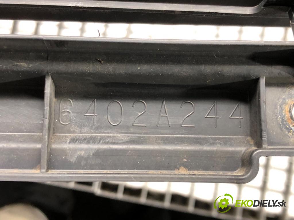 PEUGEOT 4008 2012 - 2022    1.8 HDi 110 kW [150 KM] olej napędowy 2012 - 2022  mří nárazníka přední část střední 6402A244