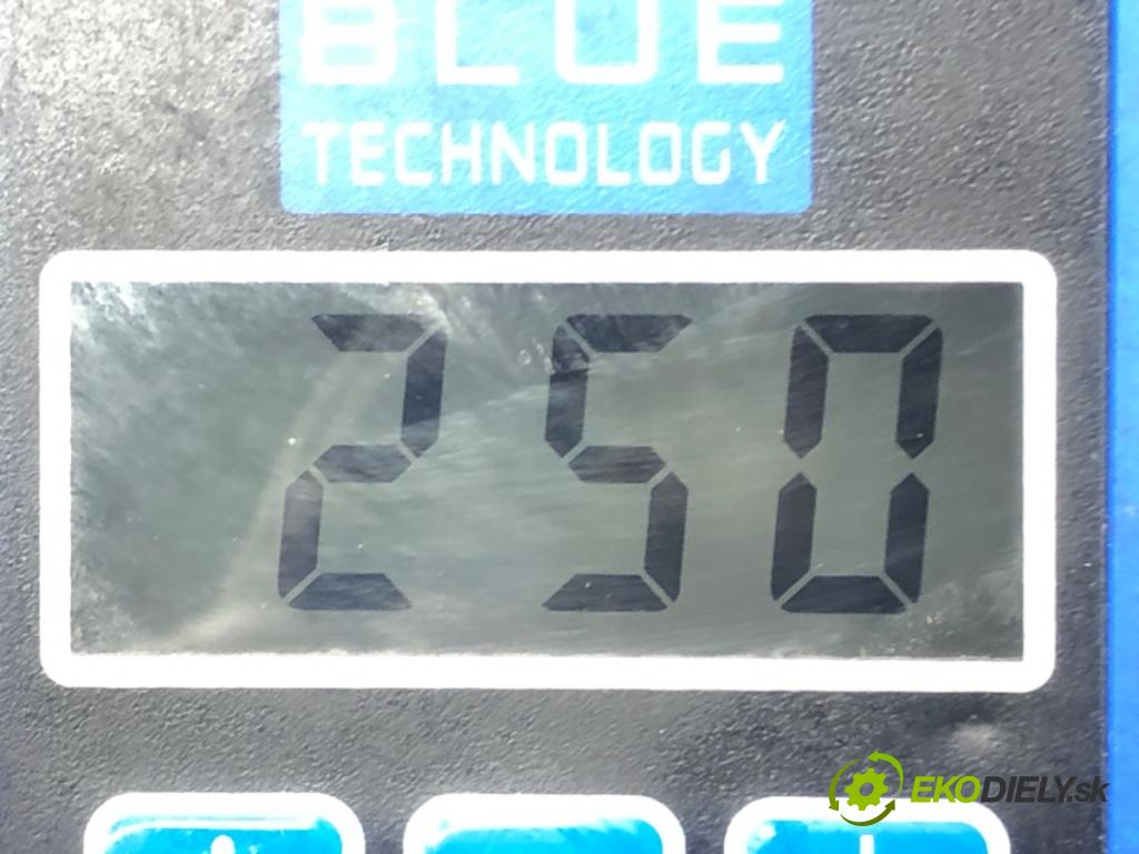 VW PASSAT B8 (3G2, CB2) 2014 - 2022    1.4 TSI 110 kW [150 KM] benzyna 2014 - 2022  kapota  (Kapoty)