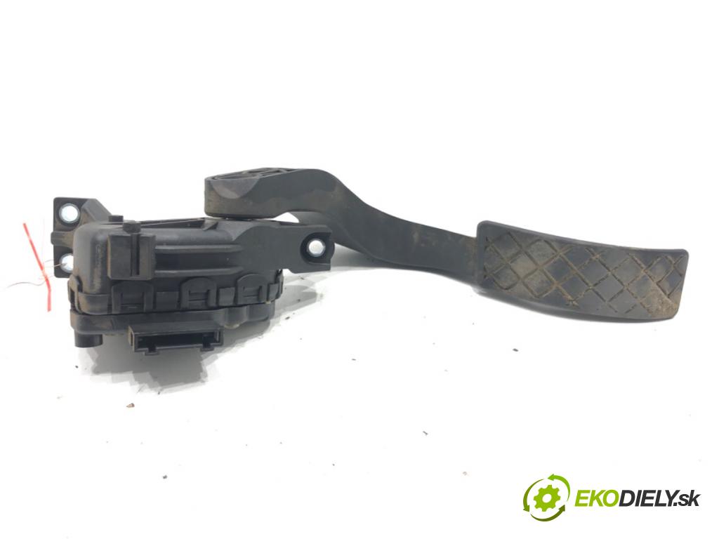 AUDI A4 B6 (8E2) 2000 - 2005    1.9 TDI 96 kW [130 KM] olej napędowy 2000 - 2004  Potenciometer plynu 8E1721523 (Pedále)