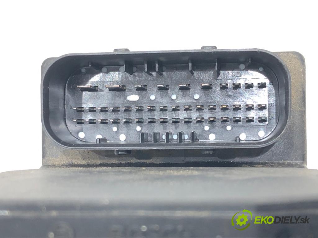 AUDI A4 B6 (8E2) 2000 - 2005    1.9 TDI 96 kW [130 KM] olej napędowy 2000 - 2004  Pumpa ABS 8E0614517L (Pumpy ABS)