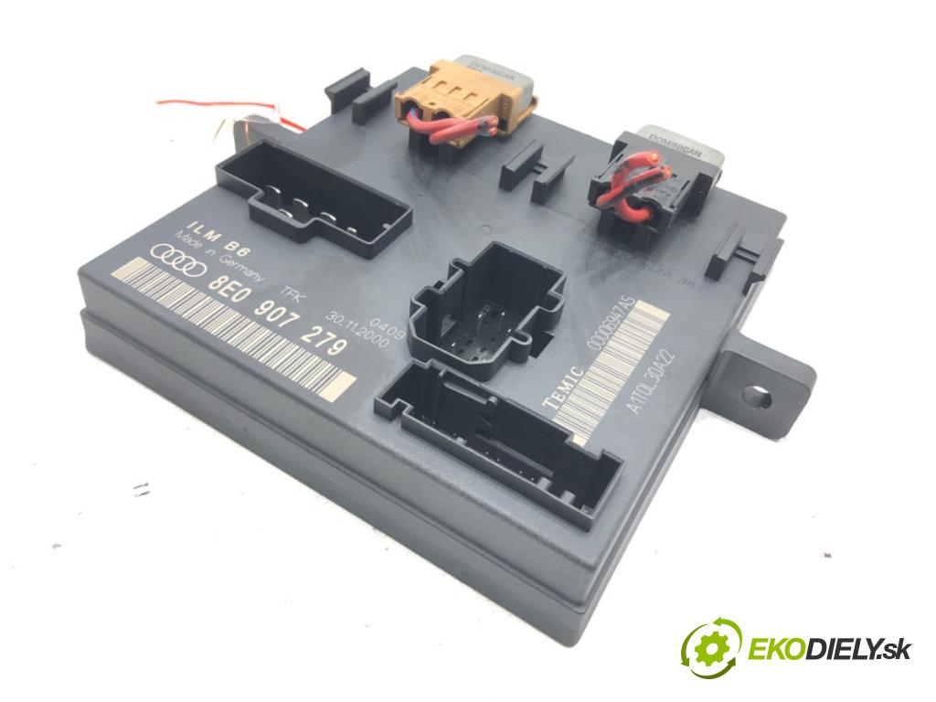 AUDI A4 B6 (8E2) 2000 - 2005    1.9 TDI 96 kW [130 KM] olej napędowy 2000 - 2004  Modul svetiel 8E0907279 (Ostatné)