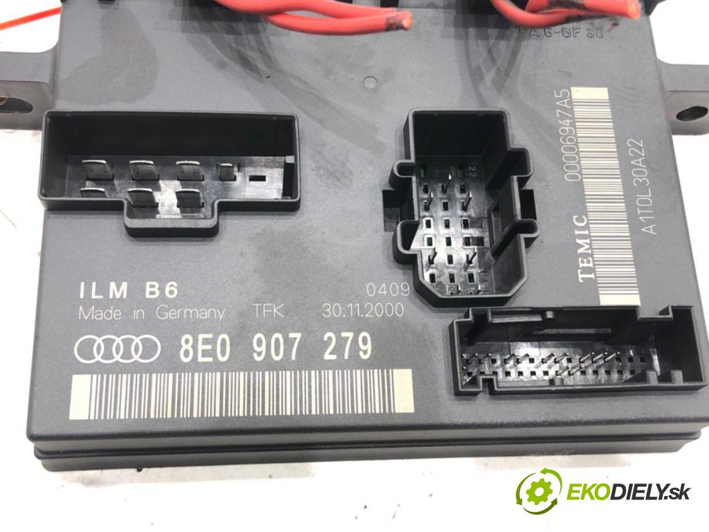 AUDI A4 B6 (8E2) 2000 - 2005    1.9 TDI 96 kW [130 KM] olej napędowy 2000 - 2004  Modul svetiel 8E0907279 (Ostatné)